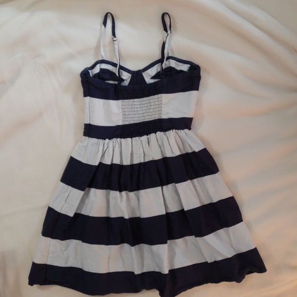 Forever 21 Striped Dress - Picture 5 of 8